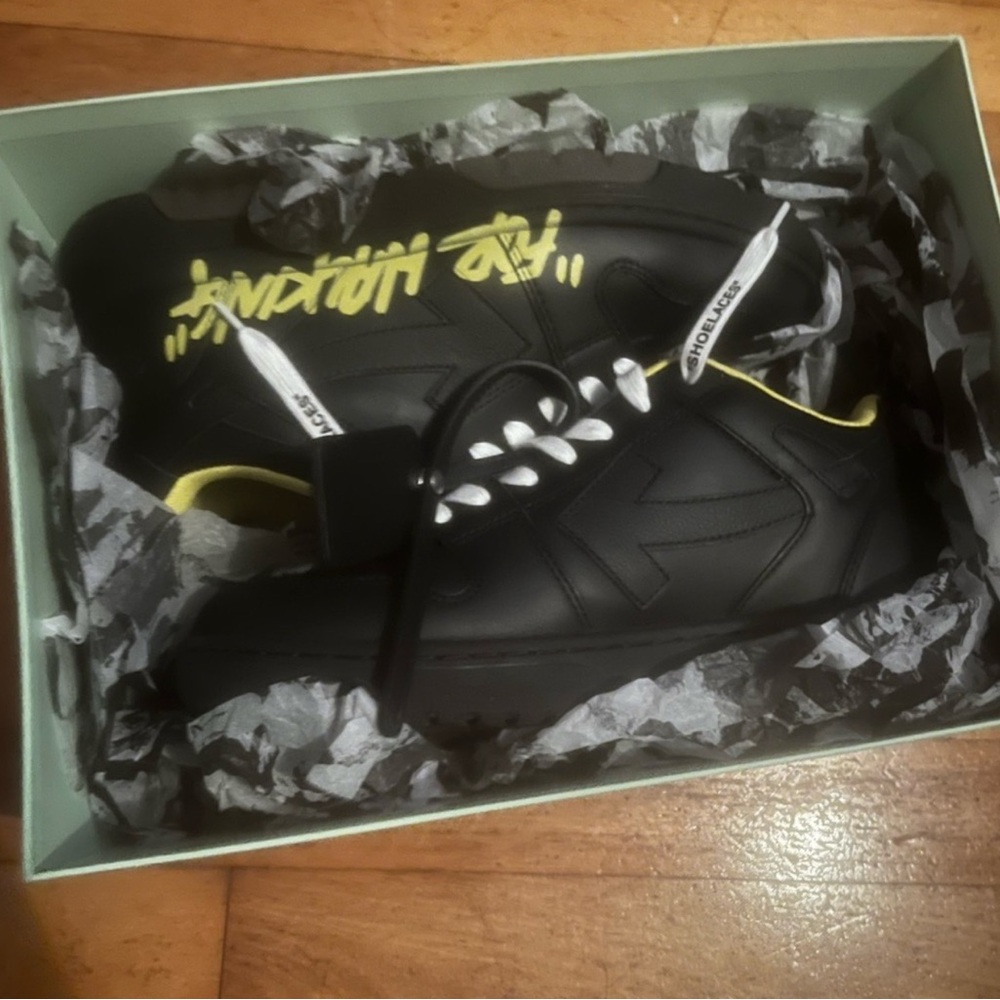 Off White “For Walking” Sneakers Unisex like new